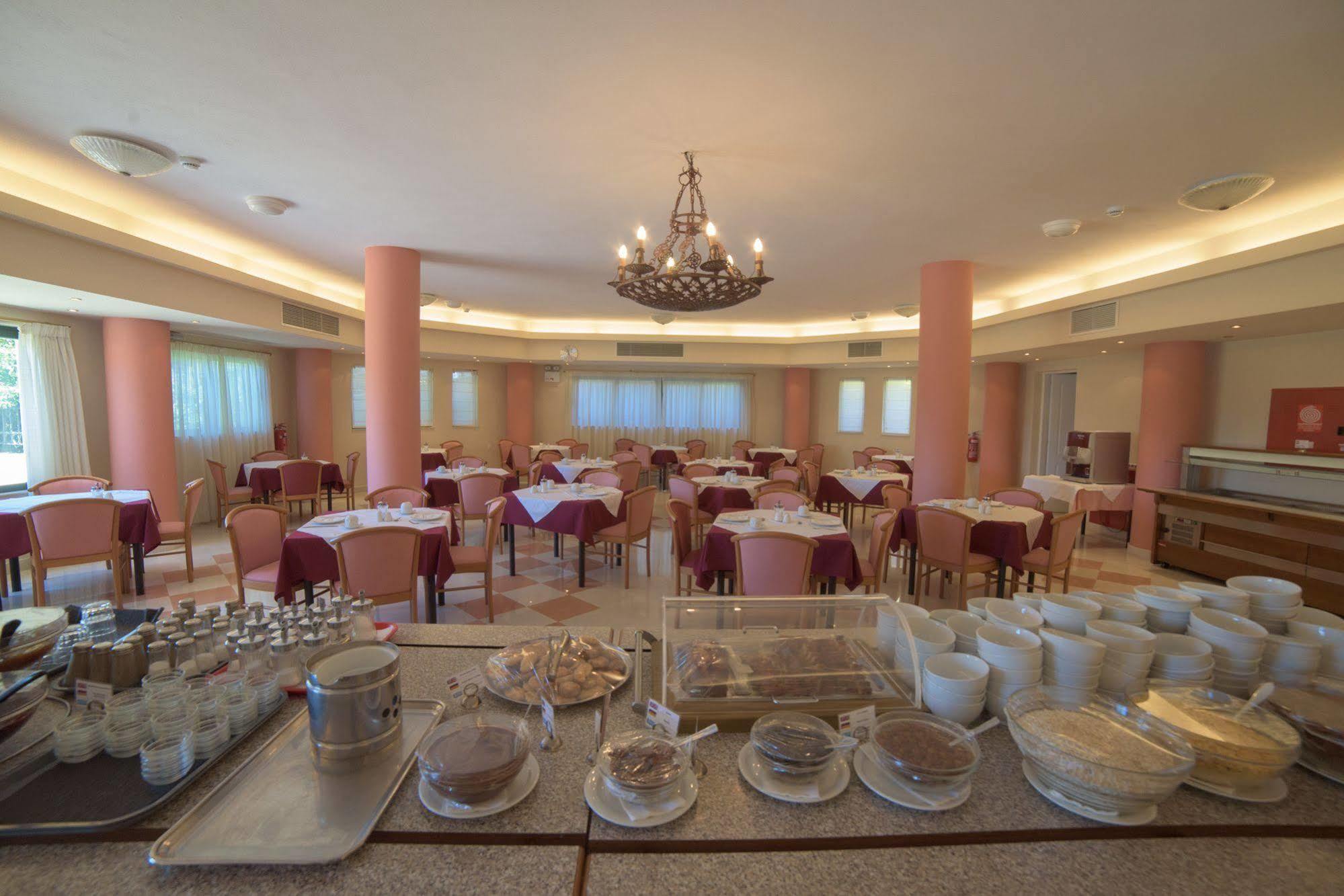 Century Resort Acharavi  Exterior photo